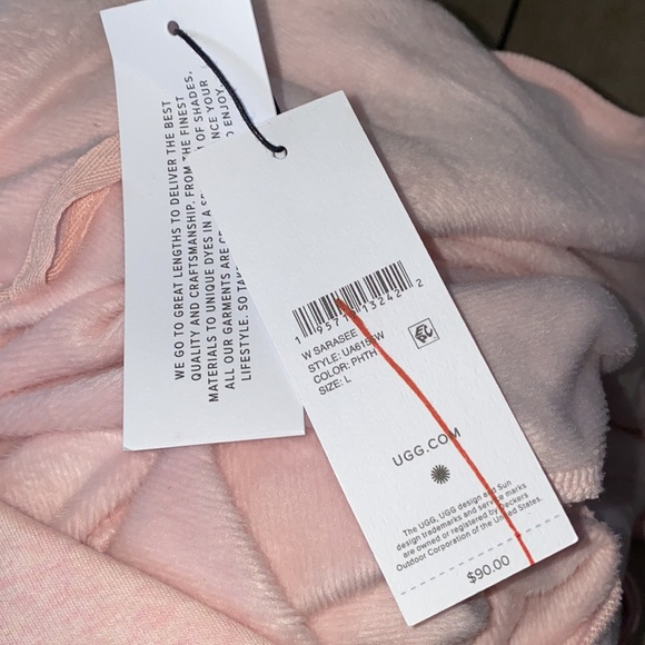 Women’s UGG SARASEE PINK HOODIE L - Picture 2 of 6